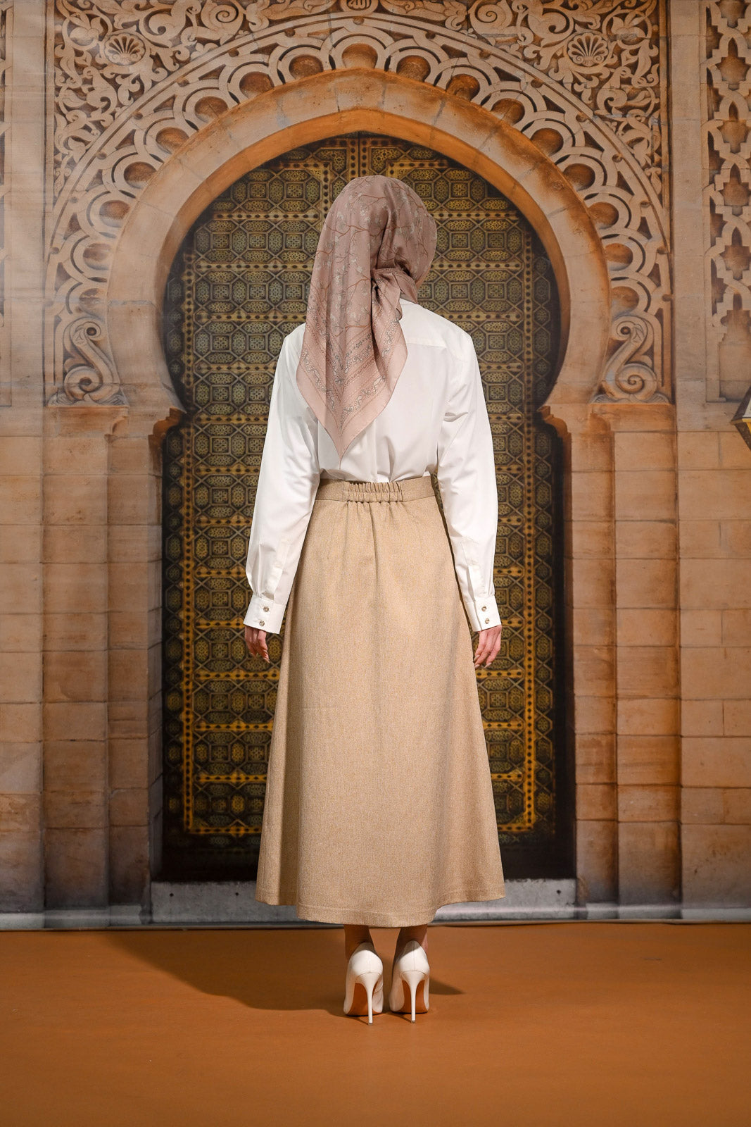 Heritage A-Line Skirt Semi Wool with Embroidery Detail