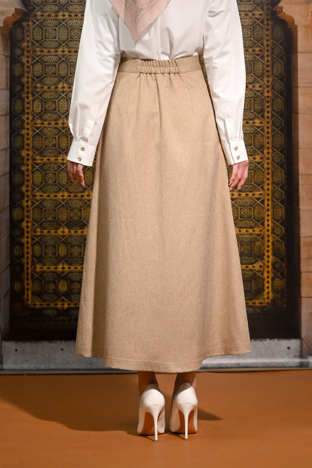 Heritage A-Line Skirt Semi Wool with Embroidery Detail