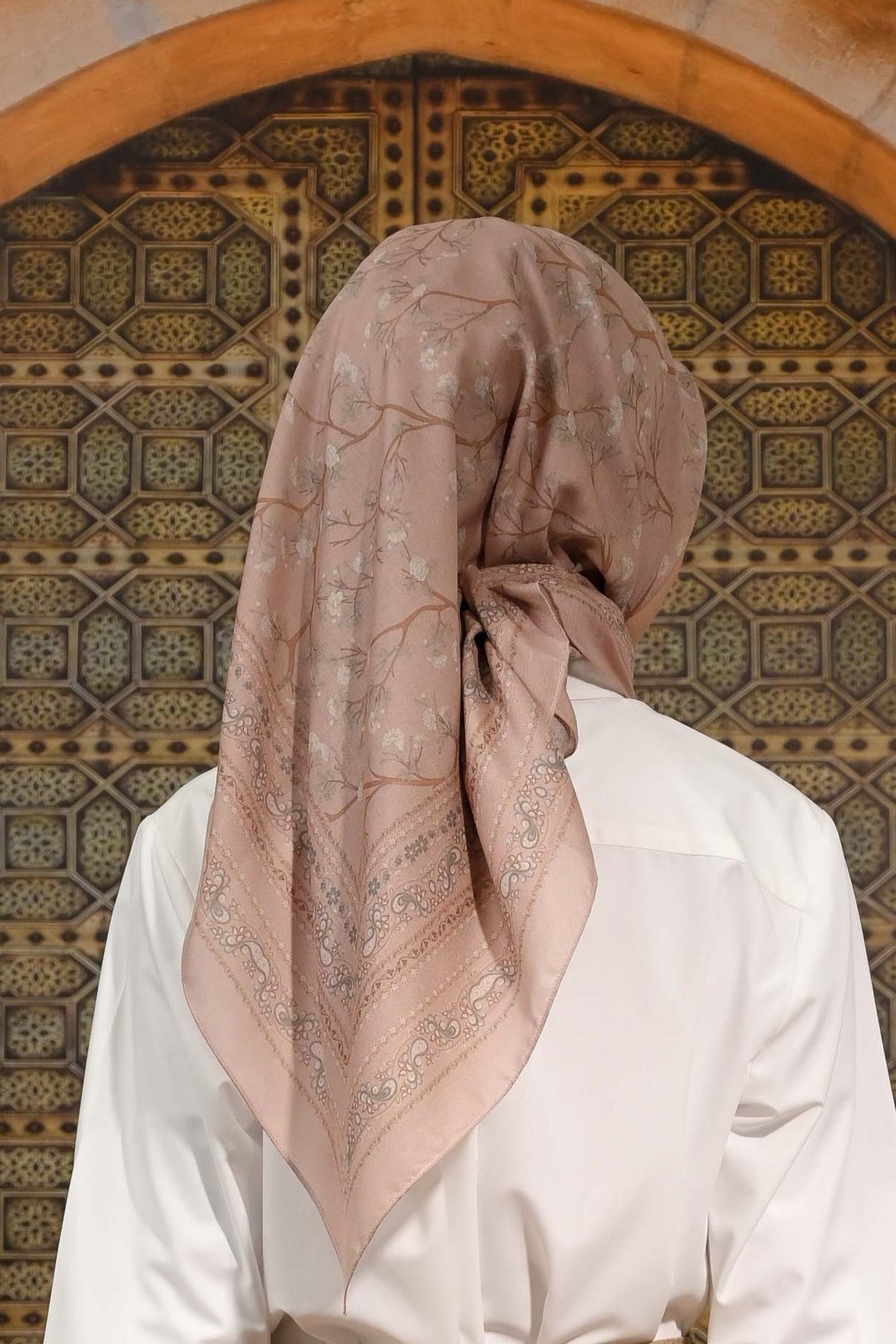 Gunung Putri Signature Voile Scarf