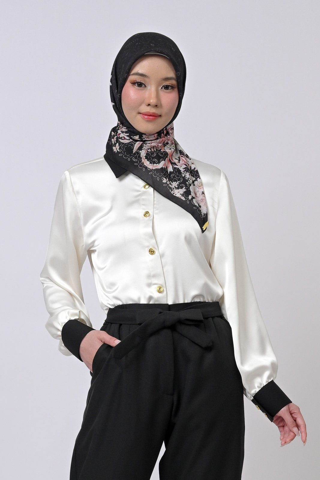 Contrast Cuff Edition - Serenata Satin Blouse Plain White