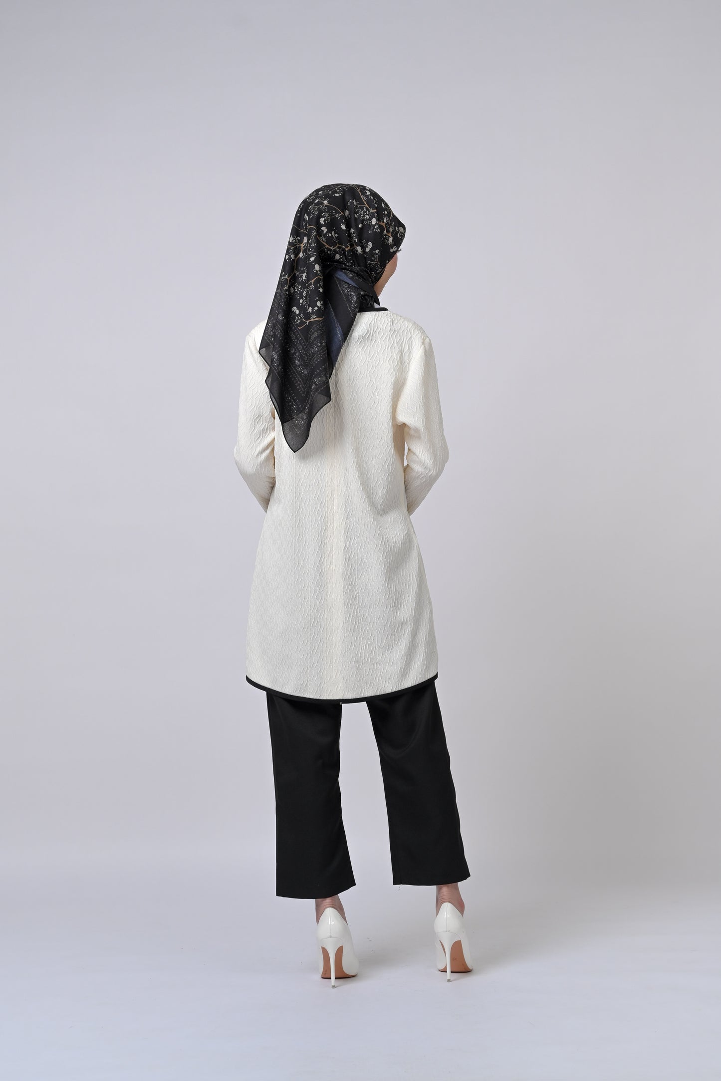Aria Tailored Pants Slim Fit Plain Series