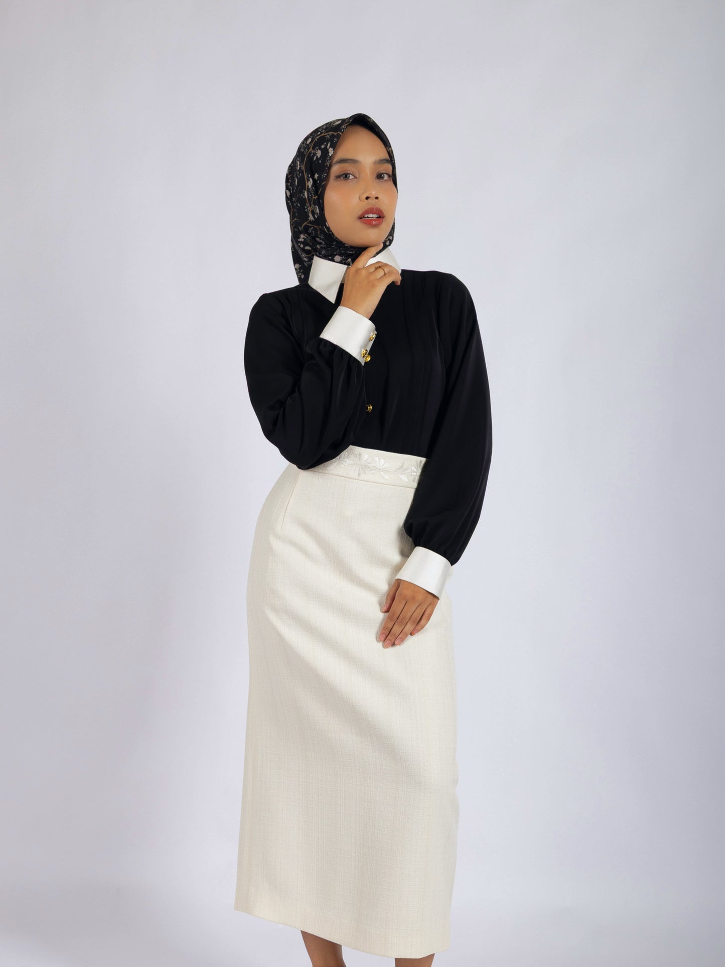 Tweed Embroidery Waistband Skirt Woven Wool Ivory Pearl