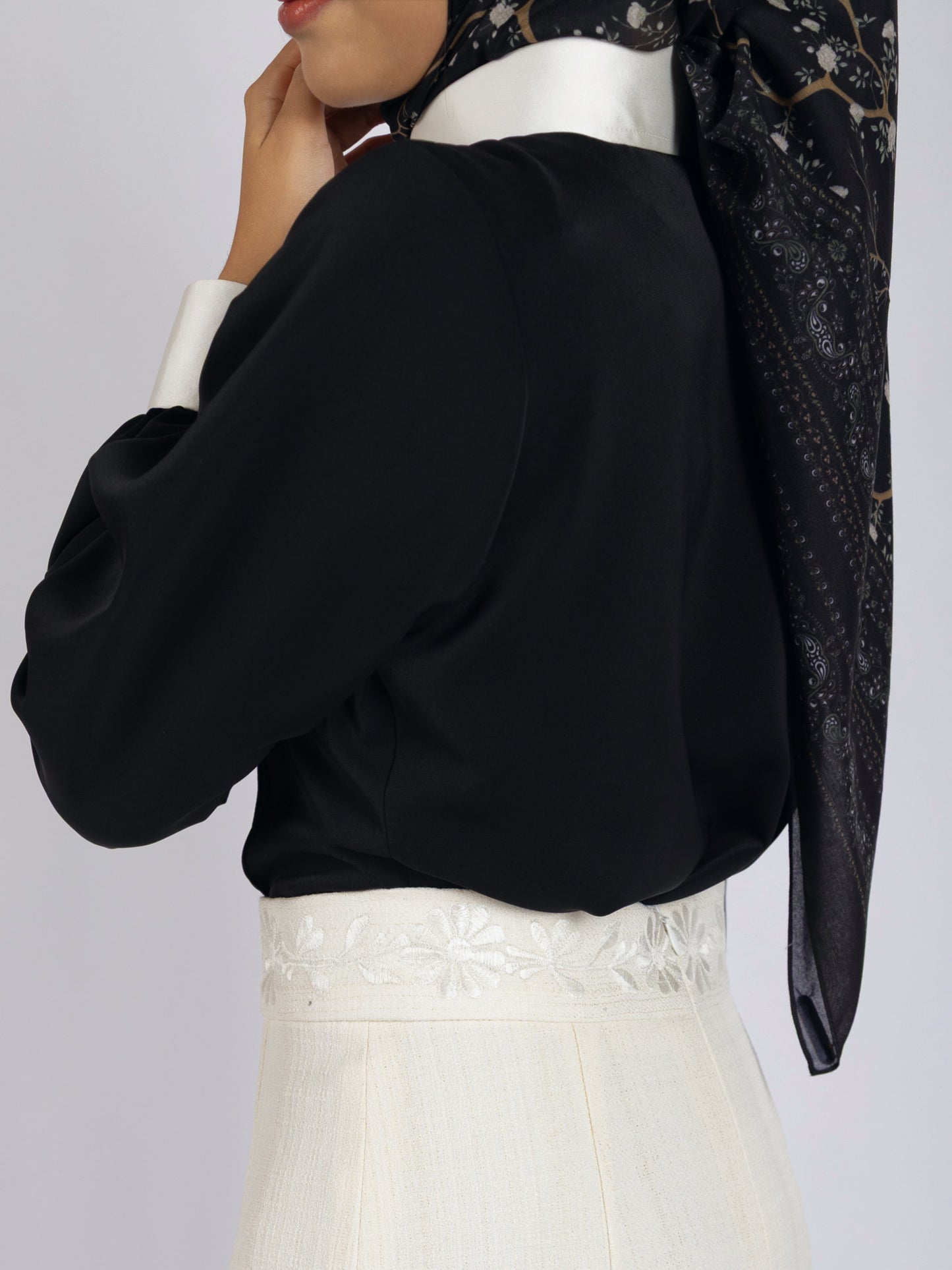 Tweed Embroidery Waistband Skirt Woven Wool Ivory Pearl